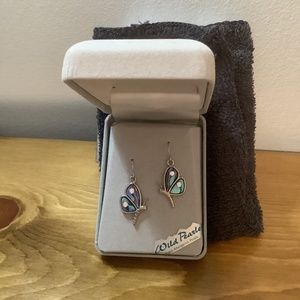 Storrs Wild Pearle Pierced Earrings Butterflies